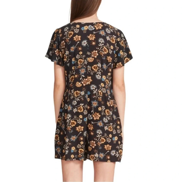 BB DAKOTA Steve Madden Fall Floral Button Front Romper NWT Size Large - Picture 3 of 8